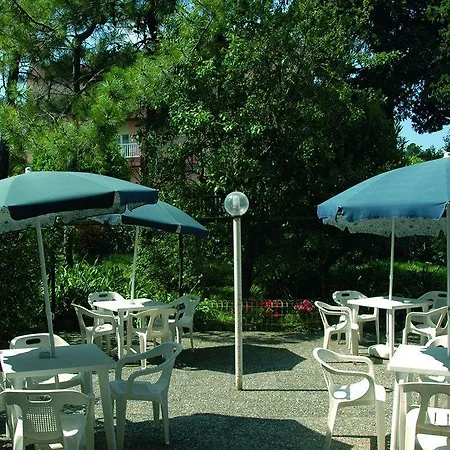酒店 博内拉别墅酒店 2*
