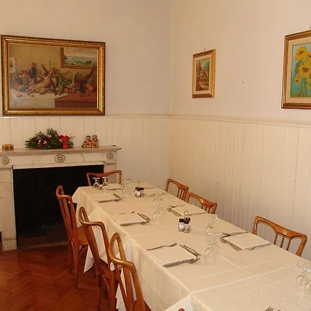 Bonera Hotel