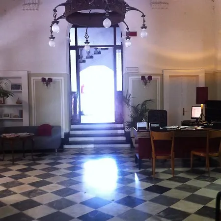 Bonera Отель 2*